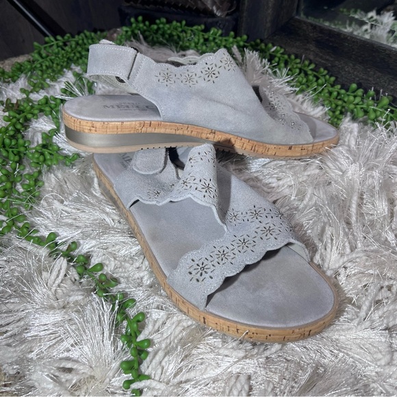 -💙2/$40💙Sesto Meucci Made in Italy Grey Suede Velcro Strap Sandals Size 9 - Picture 13 of 16